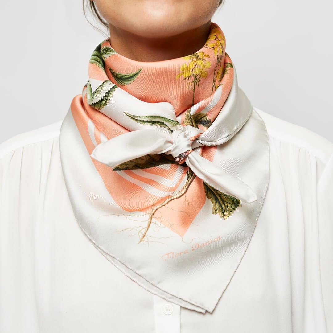 Flora Danica Denmark Coral Flora silketørklæde Large scarf Coral Flora