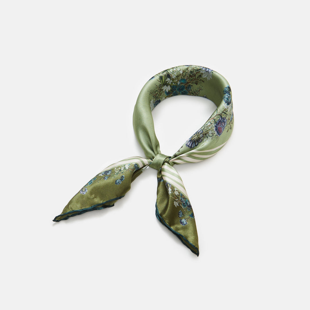 Flora Danica Denmark Flowering Green F silketørklæde Small scarf Flowering Green F