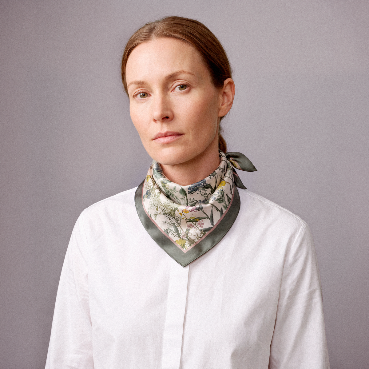 Flora Danica Denmark Wild Bloom 53 scarf Small scarf Wild-Bloom Green