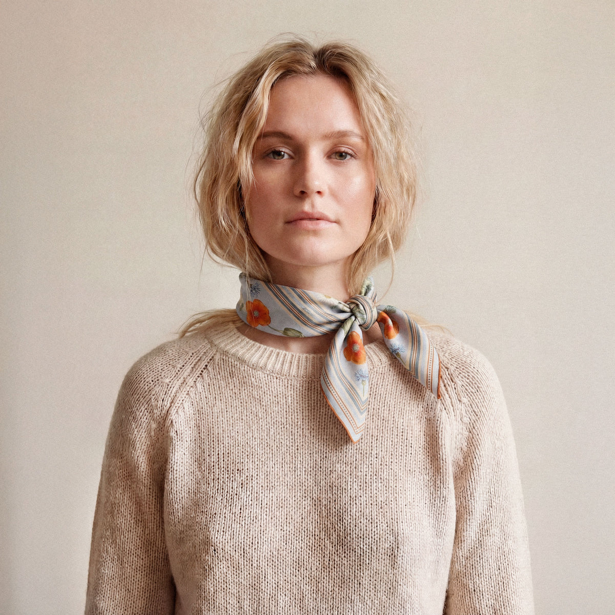 Flora Danica Denmark Wildframe 53 silketørklæde Small scarf Blue Mist